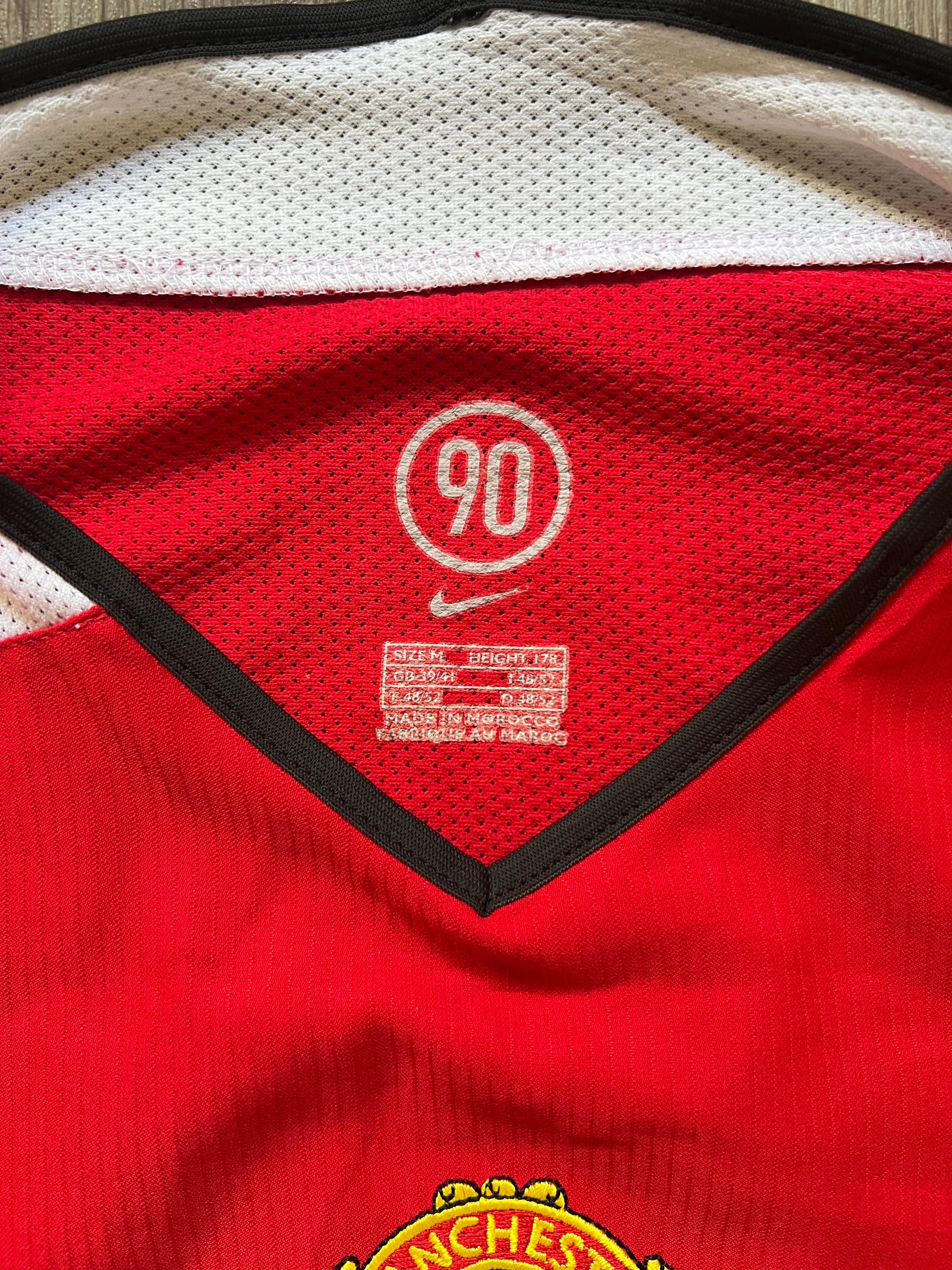 Manchester United Home 2004–2006