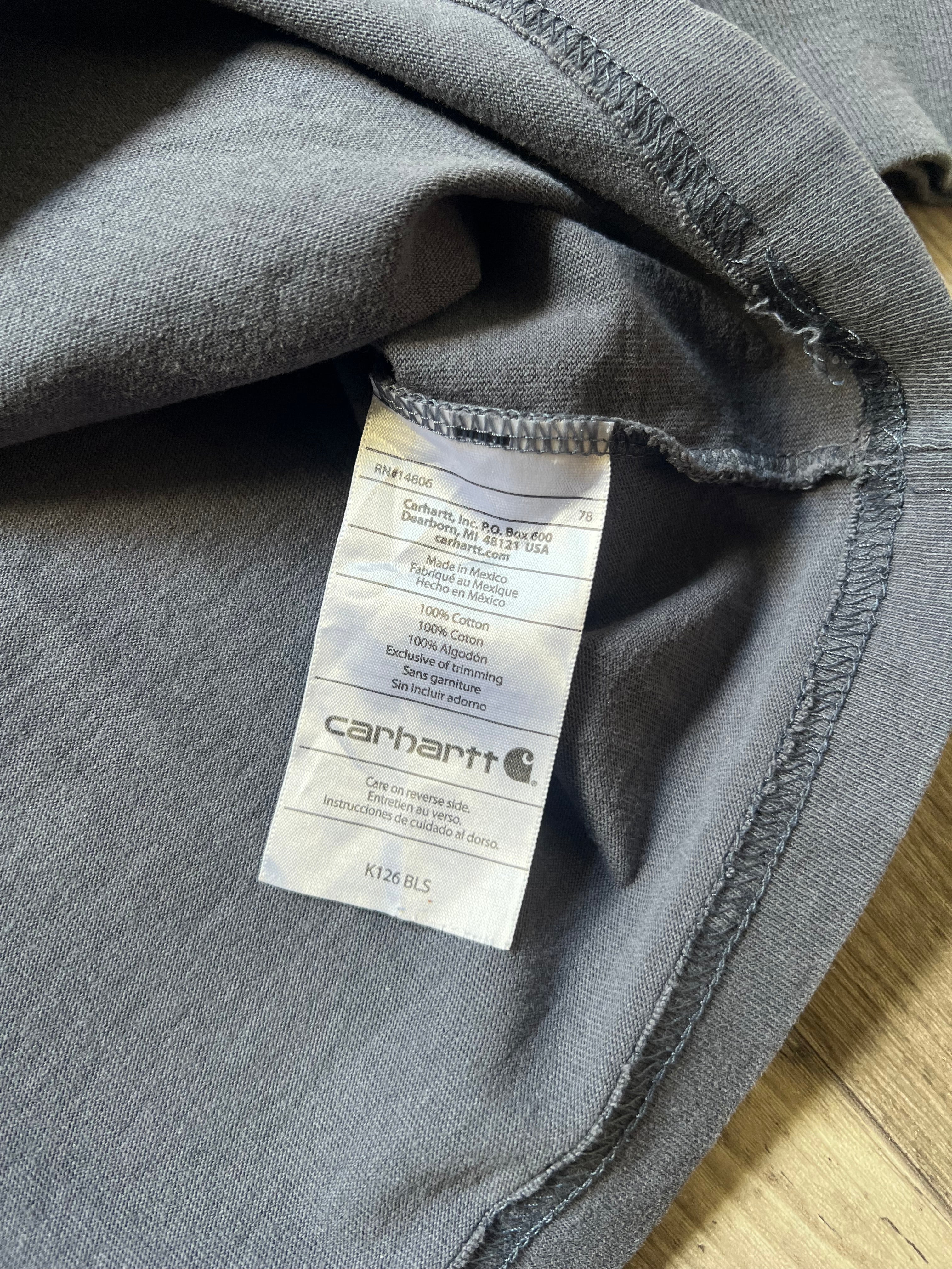 Carhartt pocket