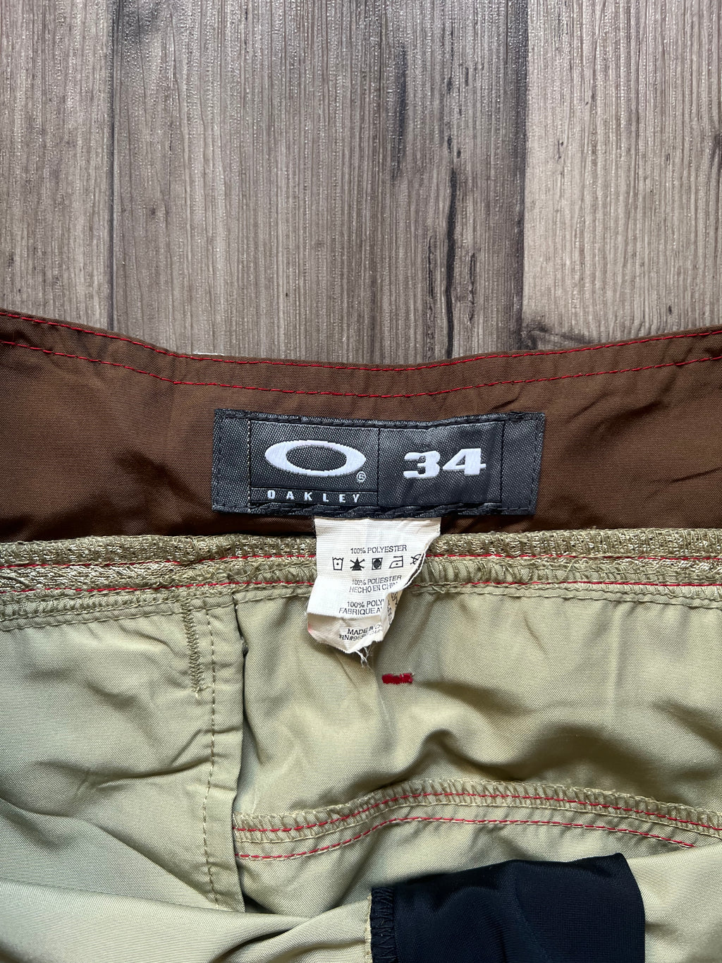 vintage Oakley Plate 2.5 BoardShorts